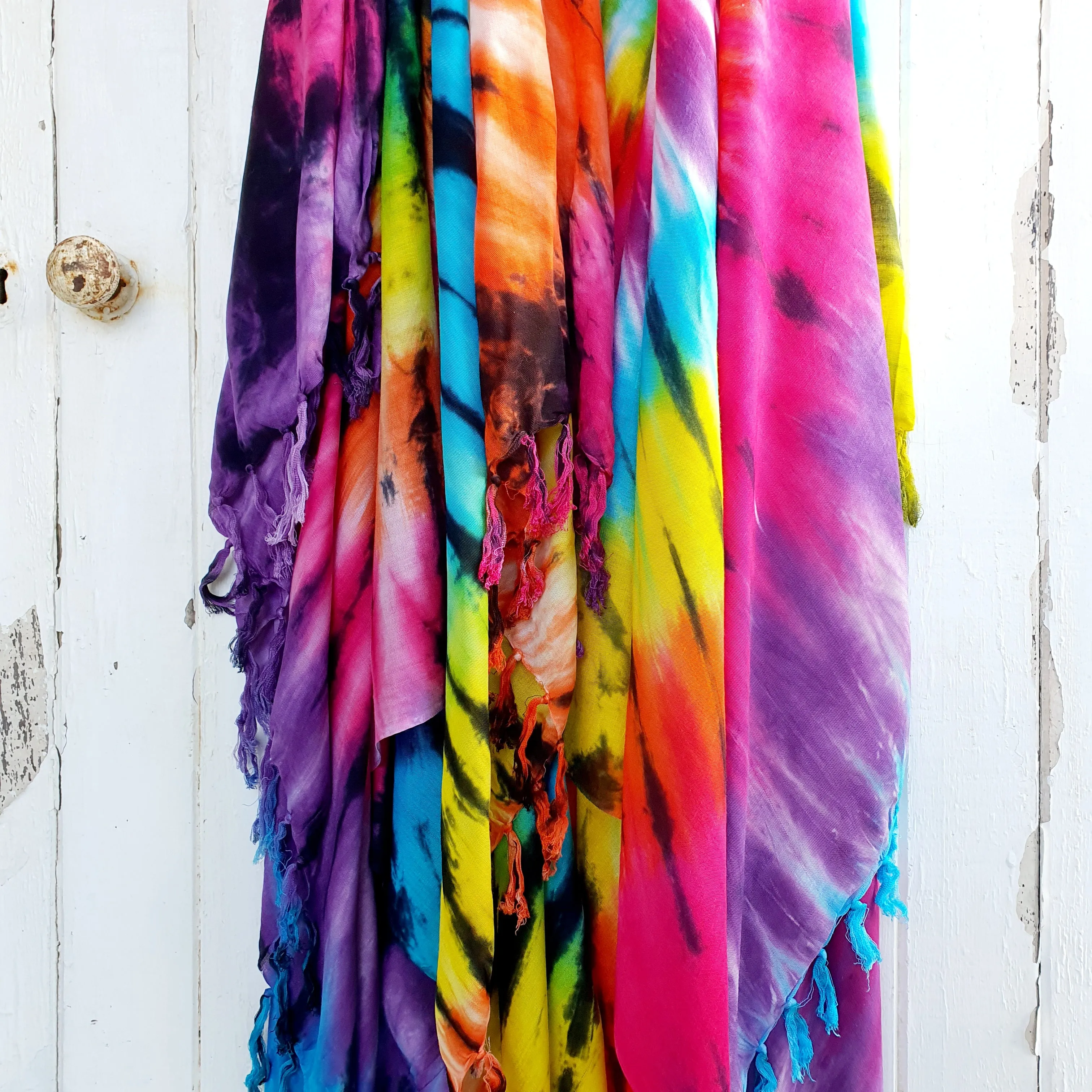 100% Rayon Sarong - Rainbow Black