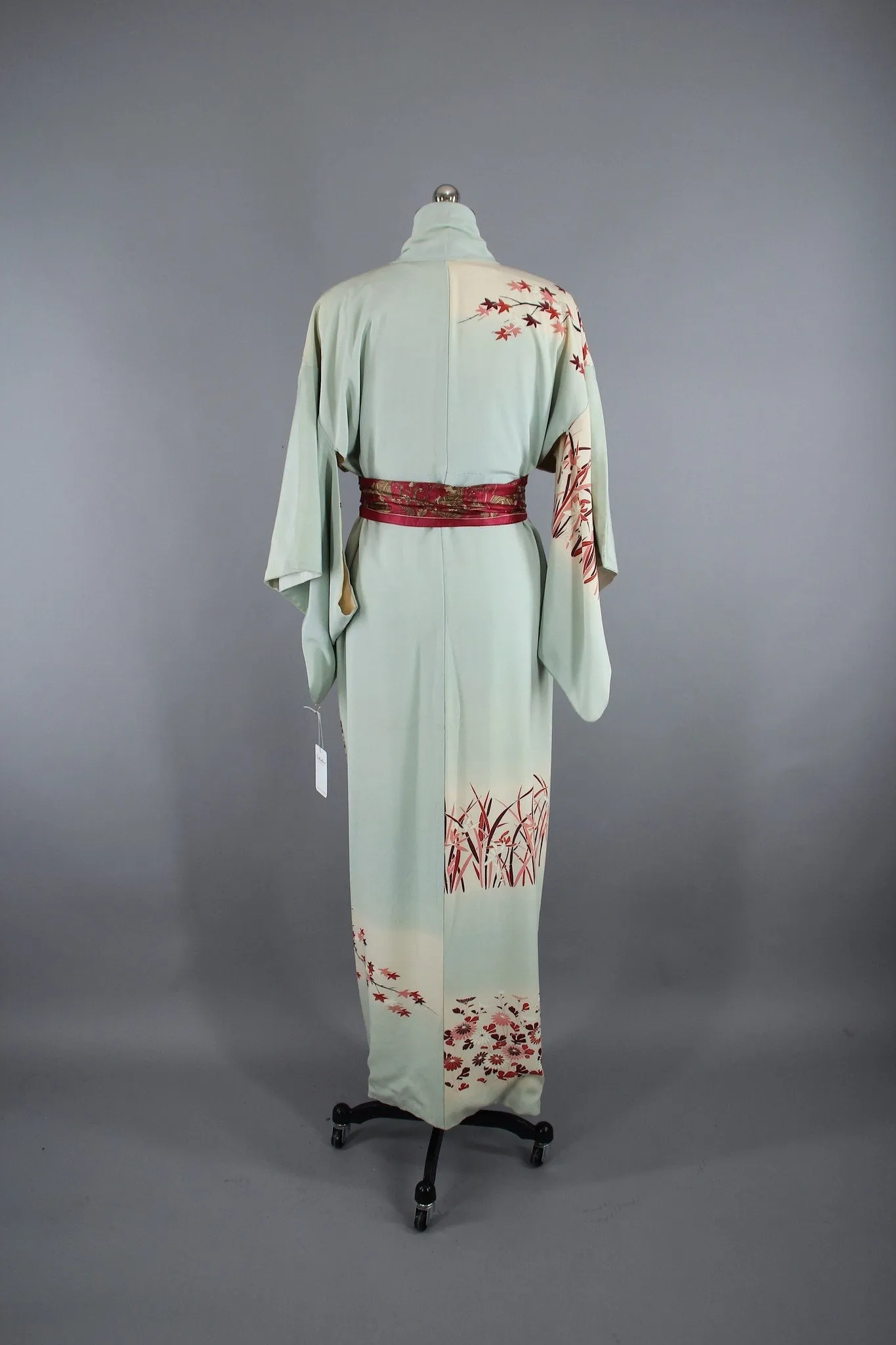 1950s Vintage Silk Kimono Robe / Light Blue & Red Floral Print