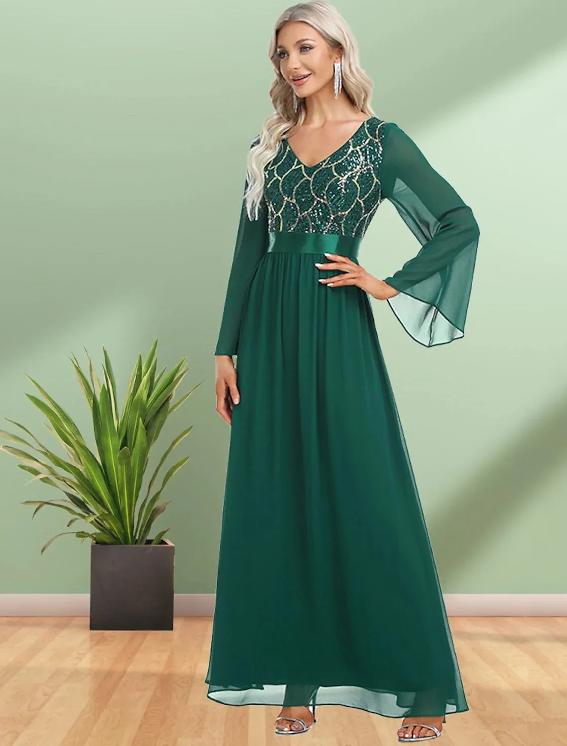 A-Line Evening Gown Elegant Dress Party Wear Floor Length Long Sleeve V Neck Chiffon with Sequin