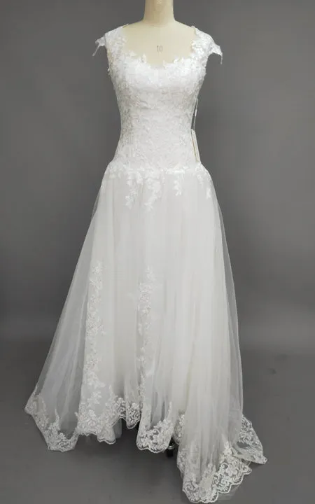 A-line Princess Scoop Applique Chapel Train Lace Wedding Dress-709107