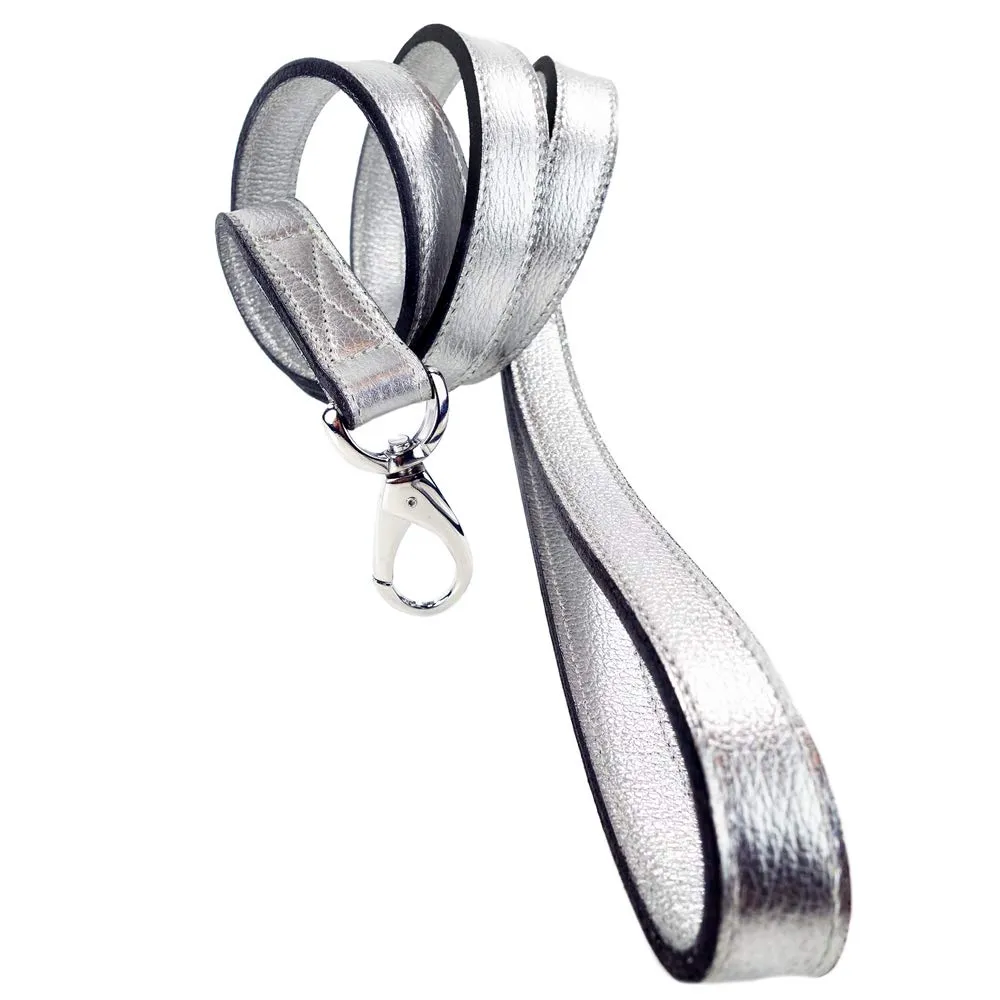 After Eight Dog Leash in Metallic Silver