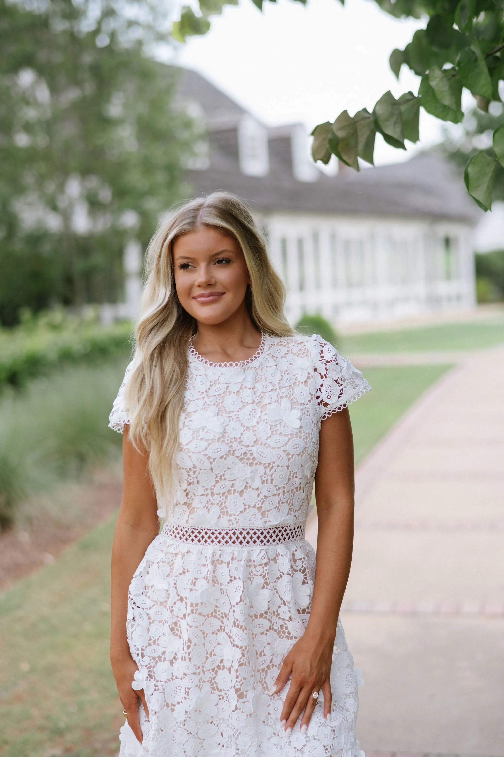 Alberta Floral Midi Dress- White