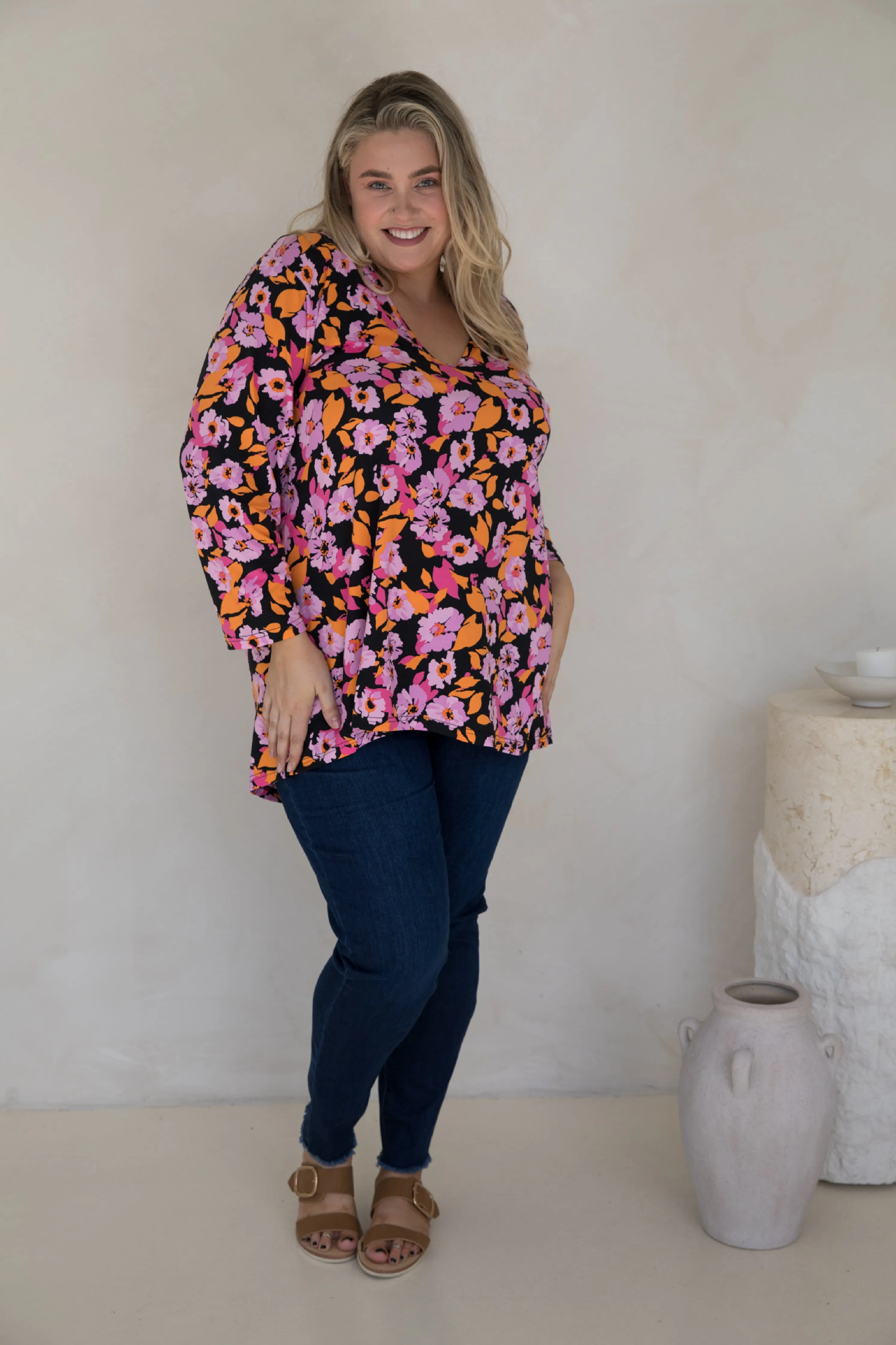 FINAL SALE Long Sleeve T-Shirt Top in Rosella