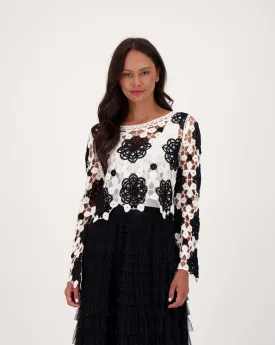 Floral Black/White Crochet